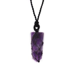 Home 19 Colgante de amatista violeta en punta plana envuelta en una red de cordón negro anudado