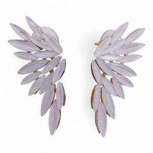 Pendientes en forma de ala de ángel con plumas de vidrio blanco perla, par en espejo