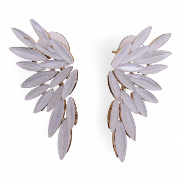 Pendientes en forma de ala de ángel con plumas de vidrio blanco perla, par en espejo