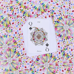 Caja de la baraja Mandala Playing & Oracle Cards con mandalas de colores y los cuatro palos del póker