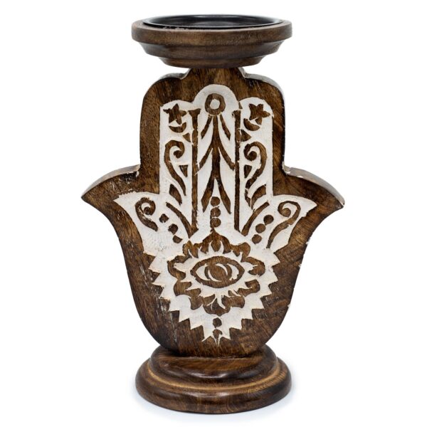 Candelabro grande de madera de mango con mano de Fátima tallada, ojo en la palma y relieve en blanco