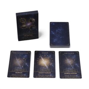 Caja del mazo de cartas oráculo celestes con Saturno y otros planetas sobre un cielo azul noche
