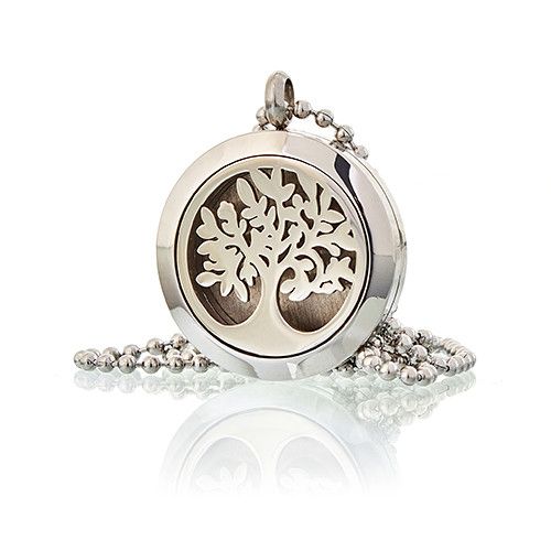 Collar difusor de acero inoxidable con el árbol de la vida calado en un medallón redondo y cadena de bolas