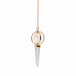 Péndulo con estrella Merkaba transparente dentro de dos aros cruzados de tono cobre y punta facetada de cuarzo, colgado de una cadena color cobre