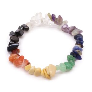 Pulsera elástica de lascas de siete piedras de colores de los chakras: transparente, violeta, azul, verde, amarillo, naranja y negro