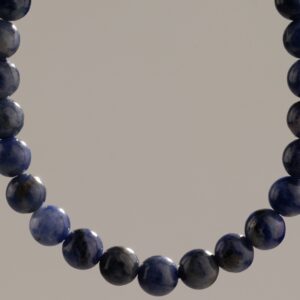 Pulsera elástica fina de cuentas de sodalita azul marino de 6 mm