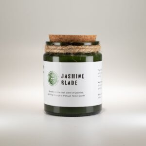 Vela de soja Jasmine Glade en tarro de vidrio verde con tapón de corcho y cordel al cuello