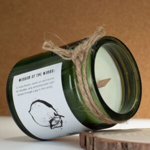 Vela de soja Cedro y cítricos en tarro de vidrio verde con tapón de corcho y cordel de yute