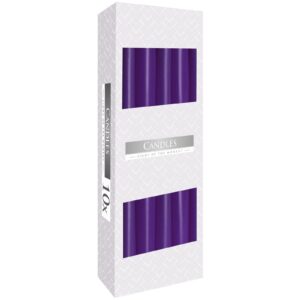Caja de diez velas cónicas color lavanda con ventanas que dejan ver las velas