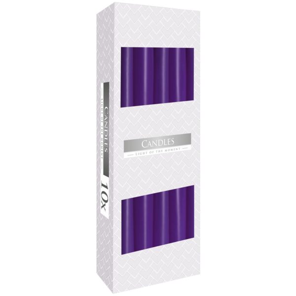 Caja de diez velas cónicas color lavanda con ventanas que dejan ver las velas